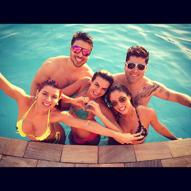 Panicats se divertem na piscina (Foto: Reprodução/ Instagram)