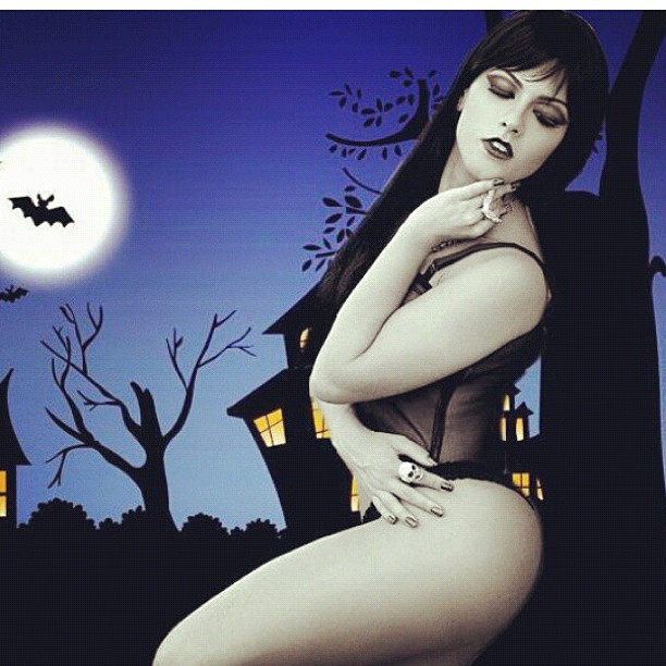 Babi Rossi publica foto no dia das bruxas (Foto: Instagram / Reprodução)