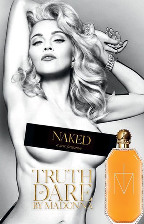 Madonna faz topless em campanha publicitária (Foto: Reprodução)