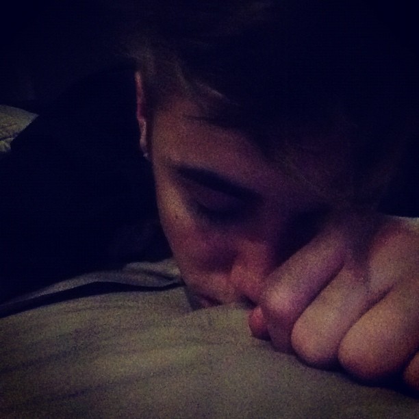 Justin Bieber 'dormindo' depois de show (Foto: Instagram/Reprodução)