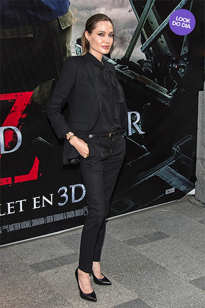 Angelina Jolie abriu a semana, na segunda-feira, 3, com um terninho preto da grife Saint Laurent feito sob medida para a première do filme "Guerra Mundial Z", protagonizado por Brad Pitt, em Paris