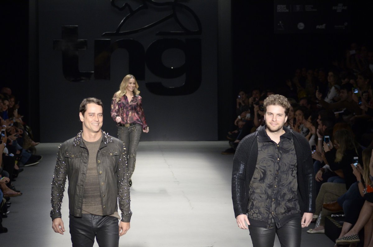Dani Winits, Marcello Antony e Thiago Fragoso desfilam pela grife TNG no Fashion Rio Inverno 2014