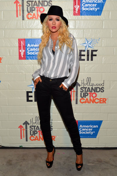 Christina Aguilera em evento beneficente em Culver City, na Califórnia, nos Estados Unidos