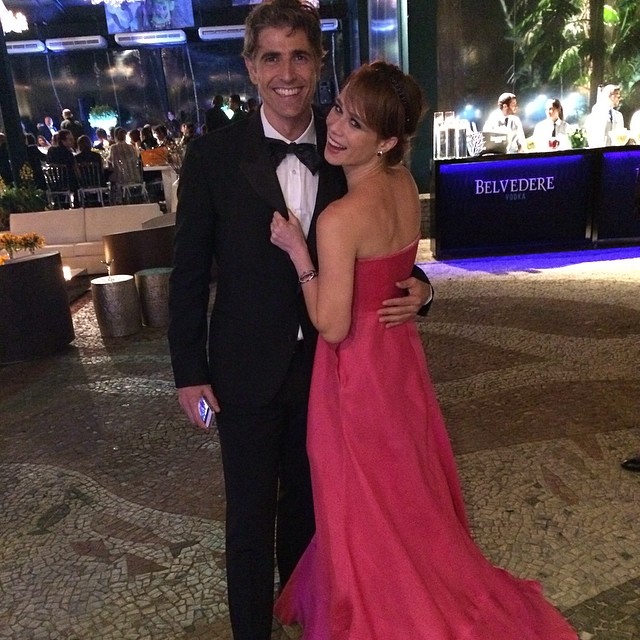 Reynaldo Gianecchini e Mariana Ximenes em baile de gala em São Paulo