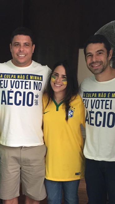 Ronaldo com camisa, Wanessa e e Marcus Buaiz 