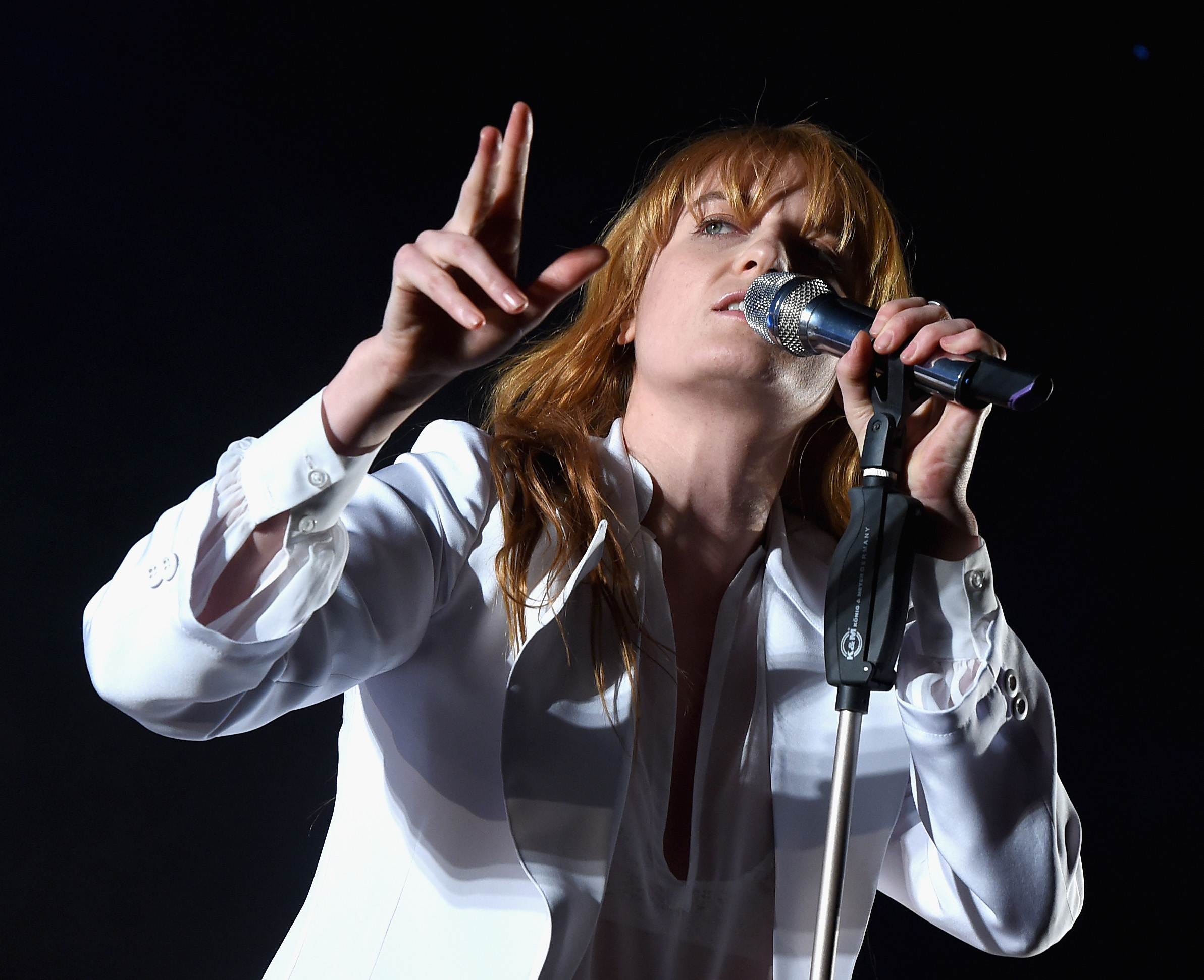 Florence Welch, do Florence and the Machine, se apresenta no Coachella em. 