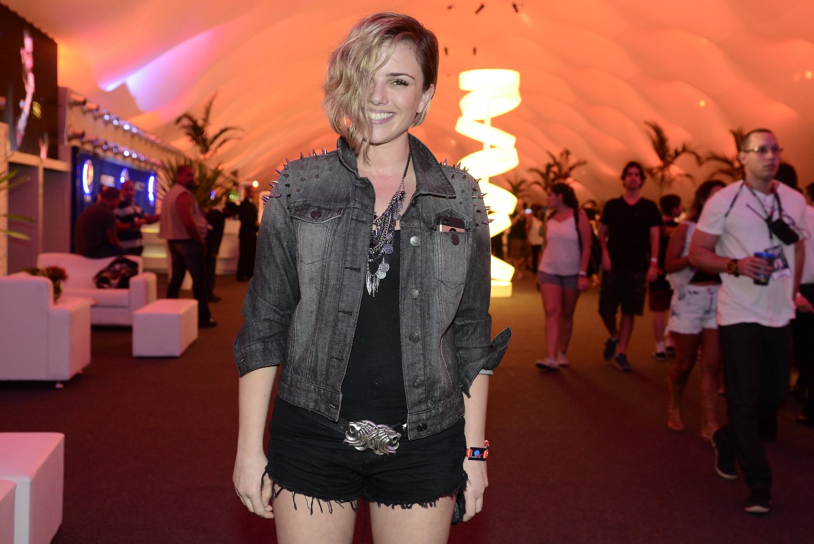 Natallia Rodrigues exibe seu estilo para o quarto dia de Rock in Rio 2015
