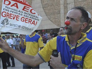 Grevistas dos Correios fazem novo protesto em Brasília nesta quinta-feira (Foto: Agência Brasil)