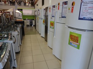 Linha branca abrange refrigeradores, fogões, lavadoras automática e semi-automáticas, como tanquinhos (Foto: Adriane Souza)