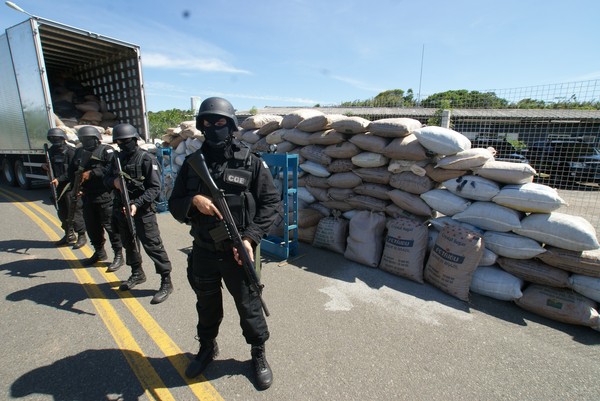 16 toneladas de maconha apreendidas na bahia (Foto: Divulgação/Polícia Civil)