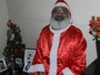Motorista de garis, Papai Noel trabalha e distribui presentes em MG