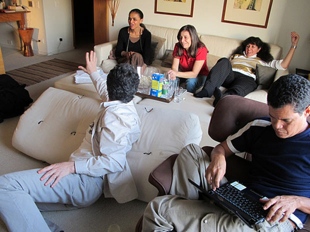 Marina acompanhou jogo ao lado de assessores e familiares num hotel em São Paulo