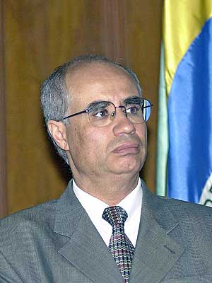 O secretário de Saúde de São Paulo, Luiz Roberto Barradas  Barata.