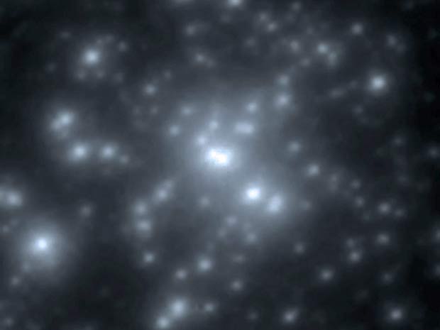 Imagem divulgada por observatório europeu mostra imagem de três estrelas que tem massa 150 vezes maior que a do sol. A que tem mais massa, conhecida como R136a1, e localizada no centro da imagem, tem massa equivalente a 265 vezes a do sol.  