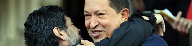 Depois de acusações, Venezuela corta relações com Colômbia, diz Chávez (Após acusações, Venezuela corta relações com Colômbia, diz Chávez (AFP))