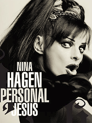 A cantora Nina Hagen na capa de seu novo disco 'Personal Jesus'.