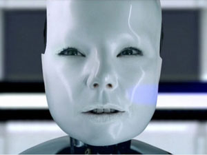 Imagem do clipe de 'All is full of love', da cantora Björk, que está entre os dez melhores dos anos 90 para o suite Pitchfork;