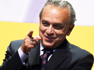 O presidente nacional do PSDB, Sérgio Guerra, em 2 de setembro, durante encontro de prefeitos em SP