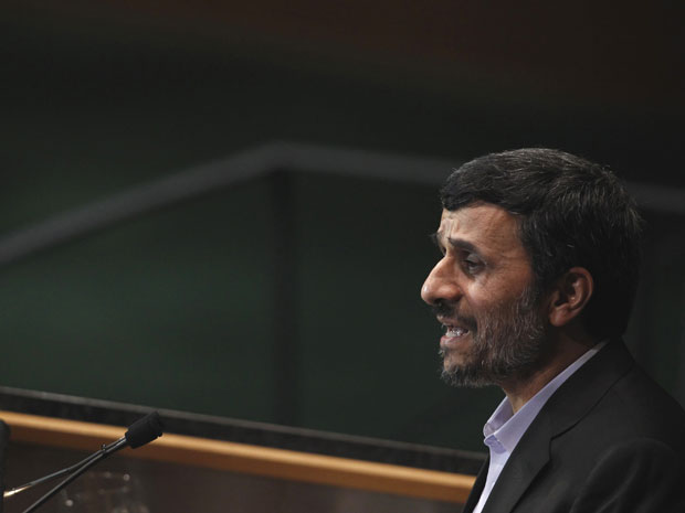 O presidente do Irã, Mahmud Ahmadinejad, discursa na Assembleia Geral da ONU nesta quinta-feira (23).