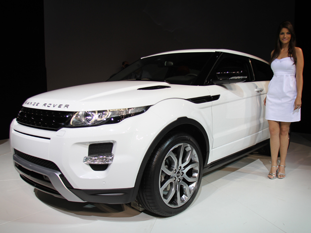 Land Rover mostra o Evoque no Salão de SP, após lançá-la em Paris