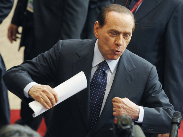O premiê da Itália, Silvio Berlusconi, durante encontro de cúpula em Bruxelas em 29 de outubro.