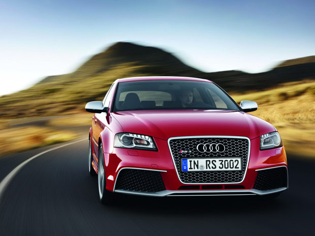 Audi mostra o novo R8 de corrida no Salão de Paris, adiantando sua