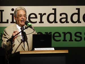 O ex-presidente da República, Fernando Henrique Cardoso, fala acerca do tema "A liberdade de imprensa corre risco no Brasil"durante Seminário Cultura de Liberdade de Imprensa, na Sede da TV Cultura em São Paulo 