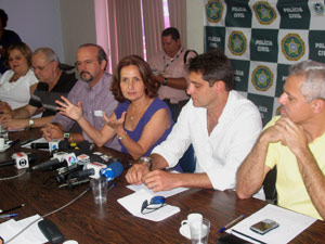 Ao lado de seus comandados, Martha Rocha anuncia novas diretrizes. (Foto: Bernardo Tabak/G1)