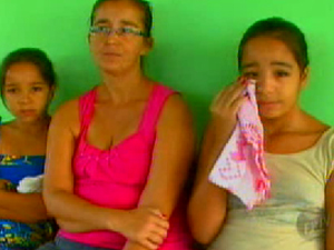 Nos postos de saúde de Ribeirão Bonito, metade dos atendimentos é de pessoas com sintomas da conjuntivite (Foto: Reprodução/ EPTV)