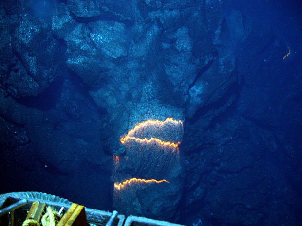 Vulcões submarinos explosçoes (Foto: NOOA / National Science Foundation)