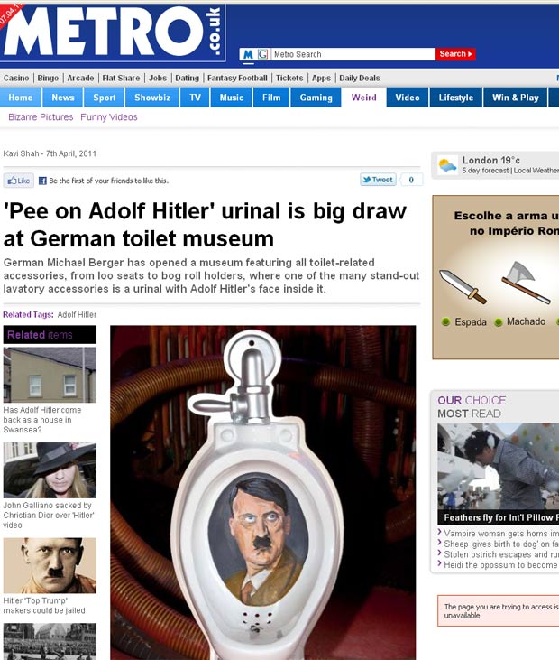 Urinol traz o rosto do nazista Adolf Hitler em seu interior. (Foto: Reprodução/Metro)