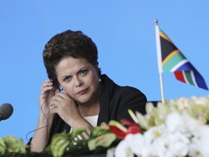 A presidente Dilma Rousseff participa de sessão de cúpula dos Brics (Foto: Reuters)