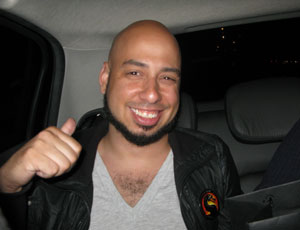 G1 pegou carona com o produtor de 'Mortal Kombat', Hector Sanchez, em São Paulo (Foto: Gustavo Petró/G1)