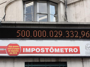Impostômetro alcançou R$ 500 bilhões nesta quarta-feira (4) (Foto: Agência Estado)