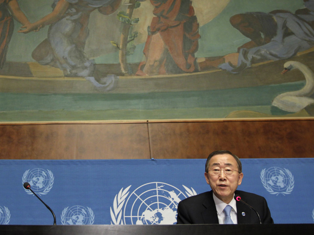 O secretário-geral da ONU, Ban Ki-moon, dá entrevista nesta quarta-feira (11) em Genebra (Foto: Reuters)