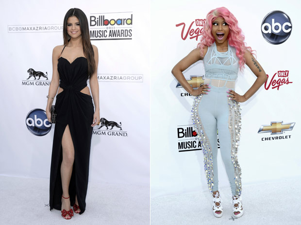 As cantoras Selena Gomez e Nicki Minaj participam da entrega do Billboard Awards (Foto: AP)