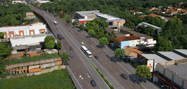 Viaduto Beira Rio: simulação de como ficará o trecho após implantação de corredor e construção do viaduto (Foto: Agecopa/Divulgação)