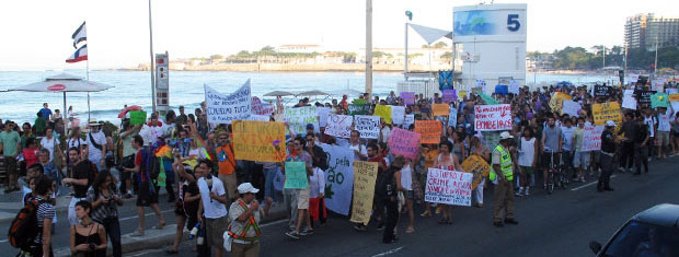 Marcha da Maconha no Rio de Janeiro (Foto: Bernardo Tabak/G1)
