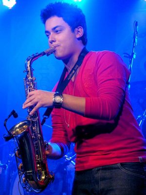 O músico Caio Mesquita, de 21 anos, se apresenta em São Paulo (Foto: Divulgação)
