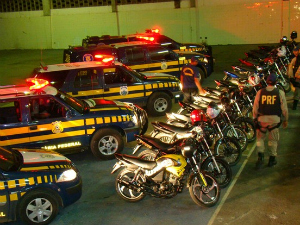 Motos apreendidas pela Polícia Rodoviária Federal no Ceará (Foto: Polícia Rodoviária Federal/Divulgação)