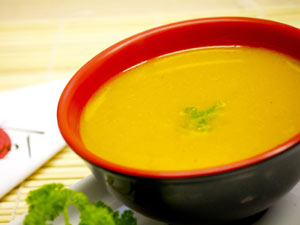 Receita de sopa de abóbora cabotiá é sugestão do restaurante japonês Kiyo  (Foto: Divulgação/Kiyo)