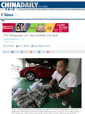 Wang entregou 300 kg de moedas para pagar carro  novo (Foto: Reprodução/China Daily)