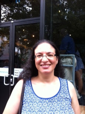 Angela Barbosa em visita ao WTC (Foto: Cristina Indio do Brasil/G1)