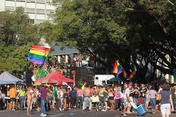 Parada Gay em Goiânia (Foto: Renato Conde/O Popular)