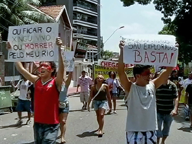 protesto (Foto: Reprodução/TV Globo)