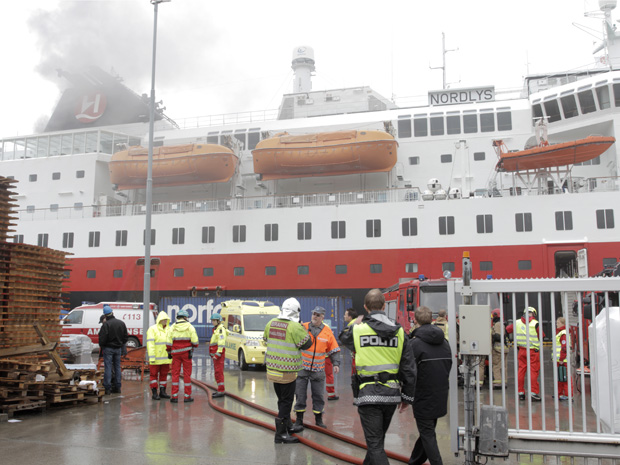 Navio incêndio Noruega 2 (Foto: Scanpix/AP)