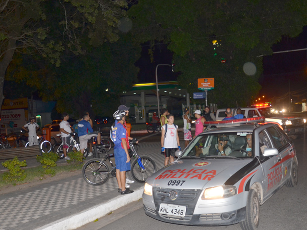 Grupo de ciclistas é atacado na Paraíba (Foto: Walter Paparazzo/G1)