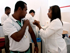 Funcionários do Complexo de Costa do Sauípe começam a ser vacinados nesta sexta-feira (Foto: Divulgação/ Assessoria do Complexo)