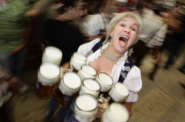 Abertura Oktoberfest em Munique (Foto: Kai Pfaffenbach/Reuters)