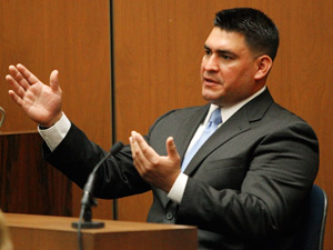 Alberto Alvarez, no julgamento do caso Michael Jackson (Foto: AP/AP)